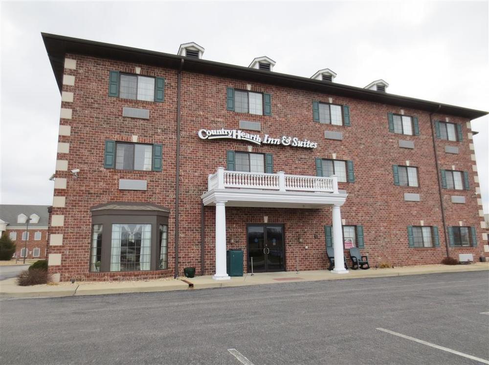 Country Hearth Inn & Suites Edwardsville Exterior foto